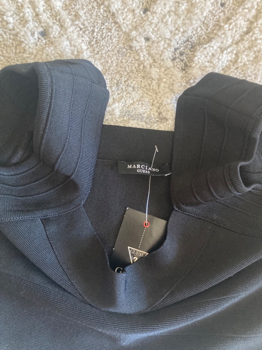 NWT Marciano guess black sleeveless cropped bandage top - Picture 4 of 4